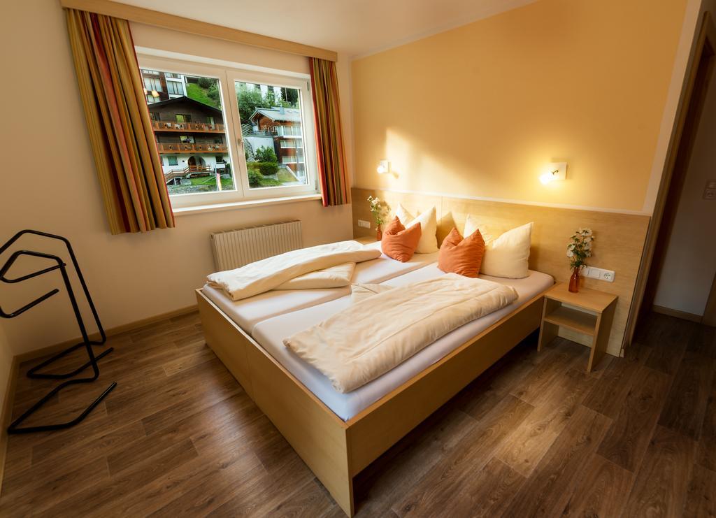 "Quality Hosts Arlberg" Hotel-Gasthof Freisleben St. Anton am Arlberg Eksteriør bilde